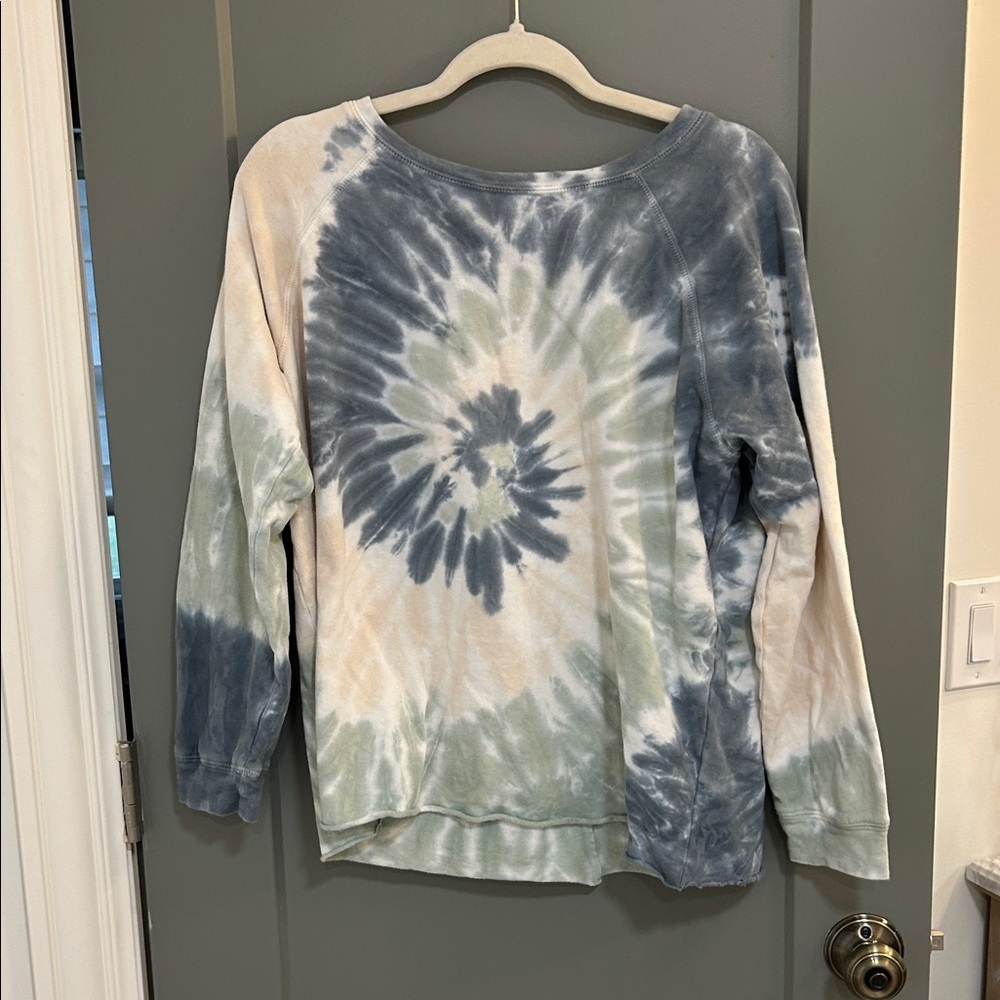 Easel Tie-Dye Long Sleeve Top women’s Size small